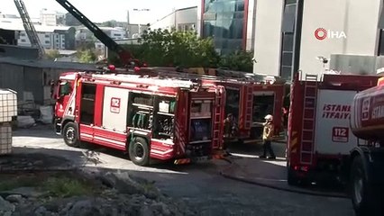 İstanbul'da tekstil fabrikasında büyük yangın