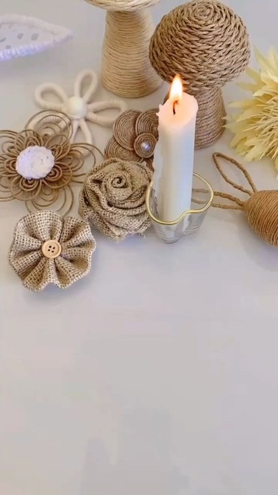 DIY Jute Flower Tutorial via: @lainytavaresLearn how to make a beautiful DIY jute flower in this easy step-by-step video tutorial. Perfect for home decor, gifts, or craft projects using simple materials!