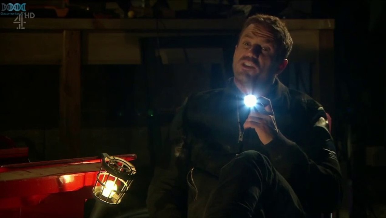 Hollyoaks Tony Maxine Minniver & Darren Osborne Attempt to Torch Warren Foxs Garage 22nd August 2016