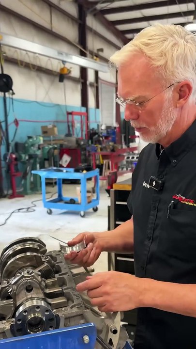 $60,000 AMG motor with a cracked crankshaft. This is gonna hurt