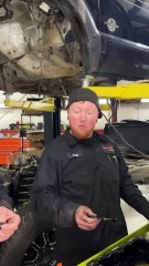 6.7 Ford Powerstroke Engine Tear Down. Got a mystery part inside oil pan