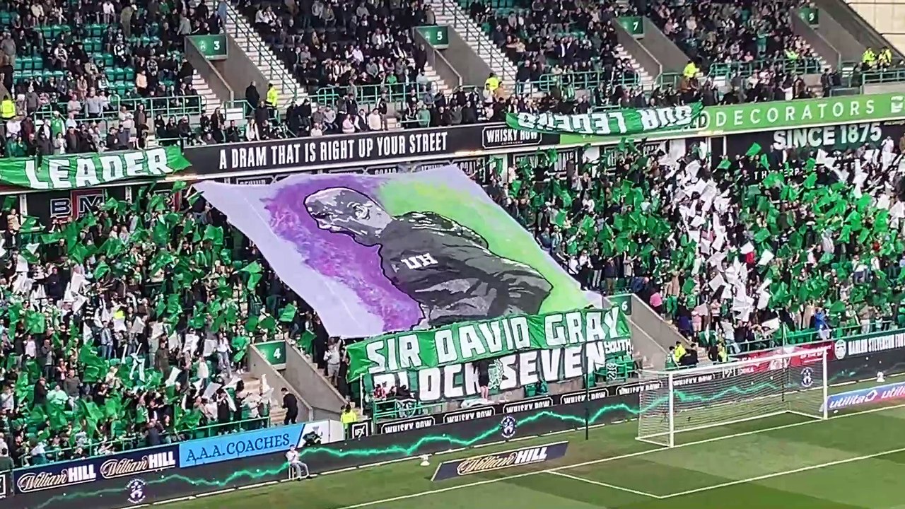 Hibs ultras unveil tribute to ‘Sir’ David Gray