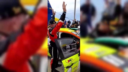 Rallye Elba, vincono Nucita e Floris: l'arrivo al traguardo e la festa