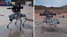Chinese speciale troepen gebruiken gewapende robothond bij gevechtssimulatie in de Tibetaanse bergen