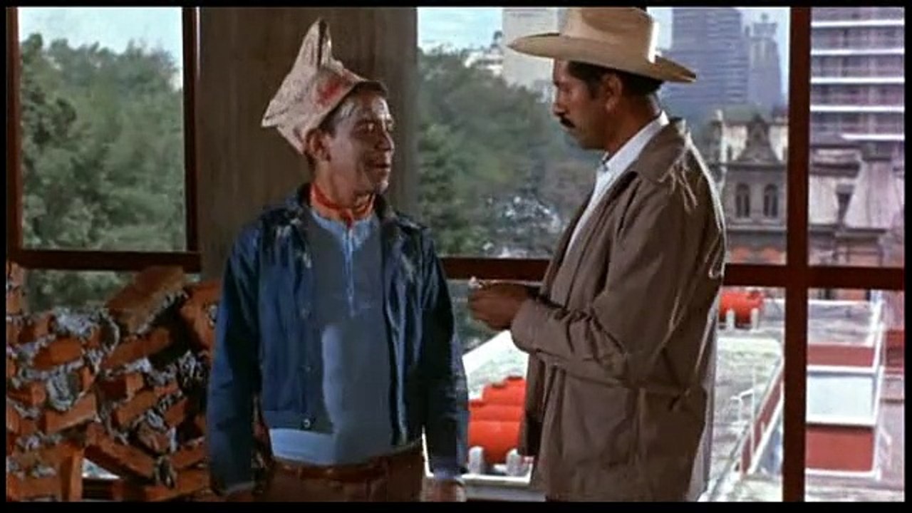 Cantinflas - El bolero de Raquel (1957)