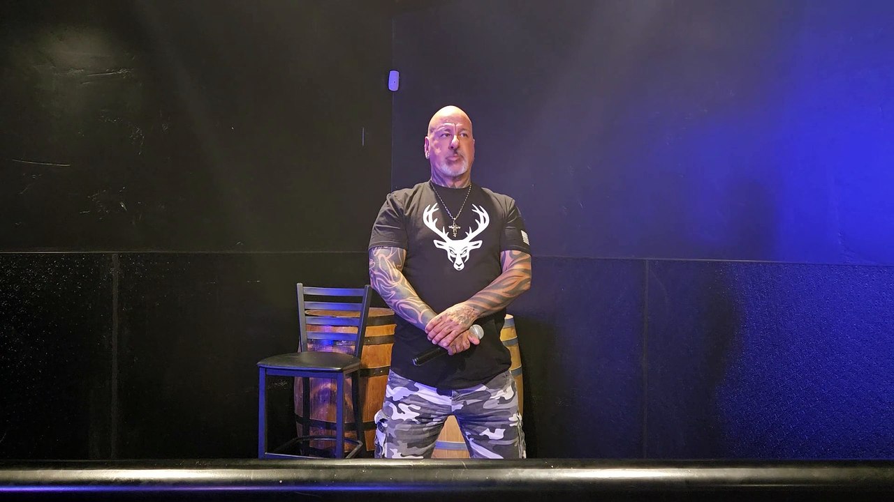 IRON MAIDEN - CAUGHT SOMEWHERE IN TIME (PERFORMED LIVE AT THE WESTERNER)