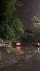 wo khuwab Le kar chala gya hun