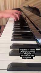 «Όπως ο πατέρας της»: H κόρη της Τσιμτσιλή παίζει πιάνο όπως ο Θέμης Σοφός & εκείνη λιώνει