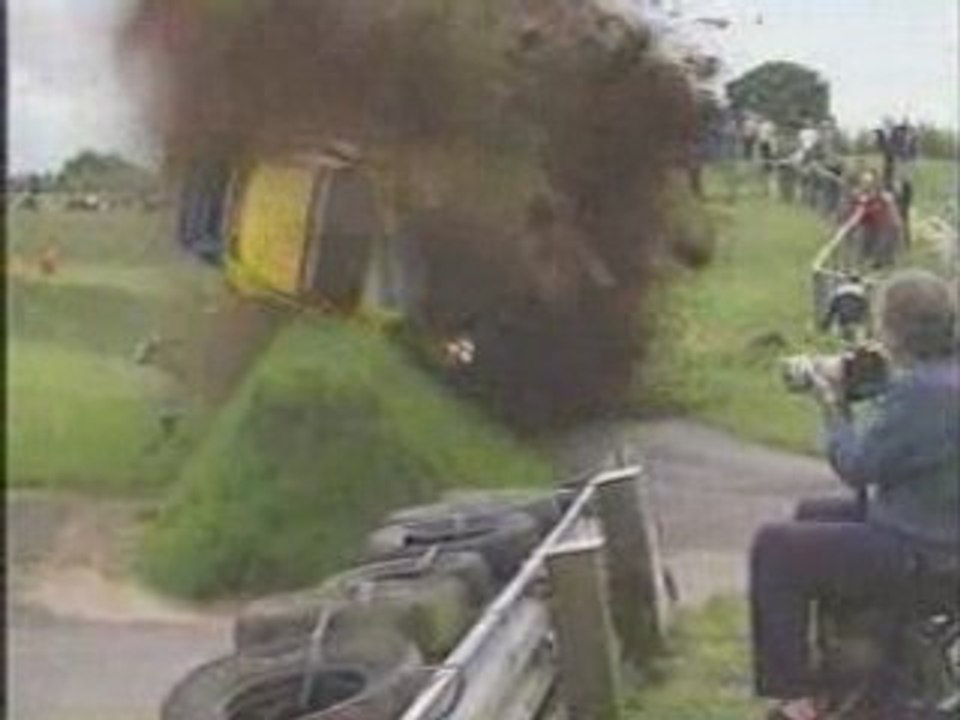 Québec Voiture drole - Porsche accident