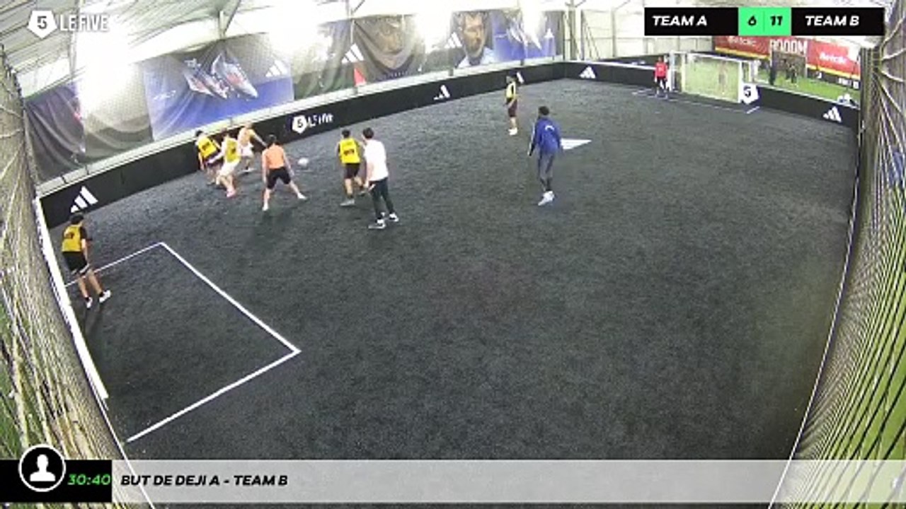 But de Deji A - Team B