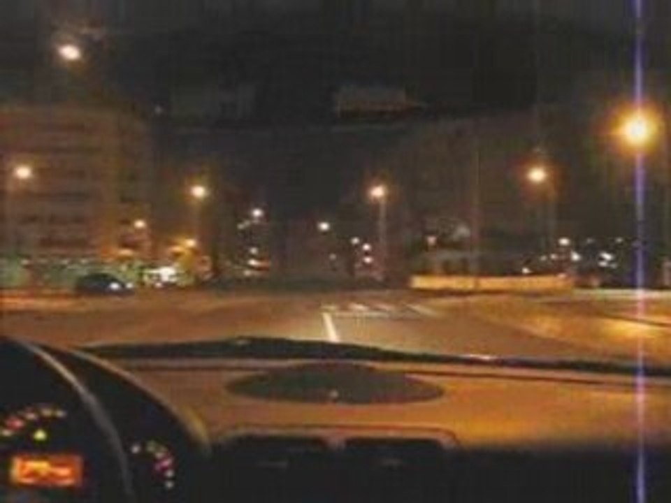 Mercedes de  sport  runs burns acceleration terrible super