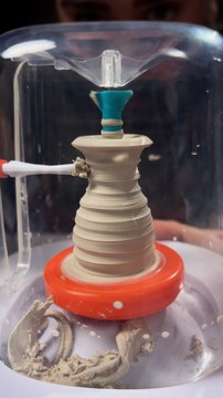 Dubai chocolate revealed! Leather cutter and instant shower heater are tested!