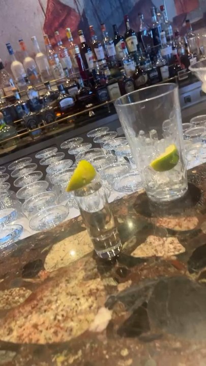Embarkation drinks on Margaritaville at Sea Islander