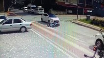 Antalya’da otomobille çarpışan motosiklet sürücüsü havada taklalar attı