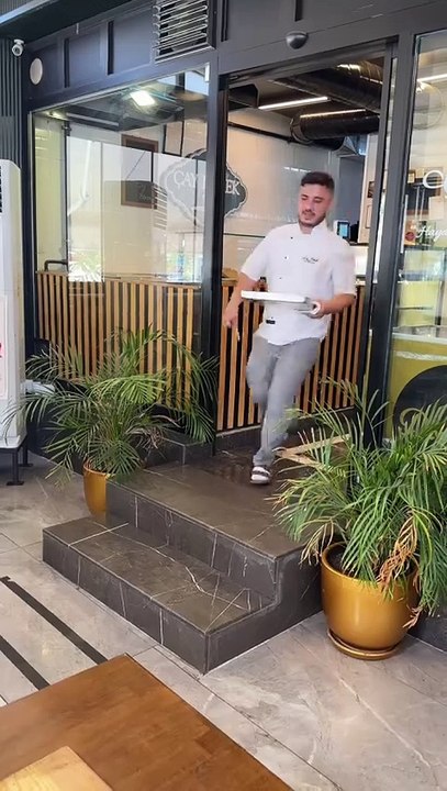 Bol Fıstıklı Bol Şerbetli! Bu Efsane Tatlının Adını Biliyor musunuz 🍯🌿