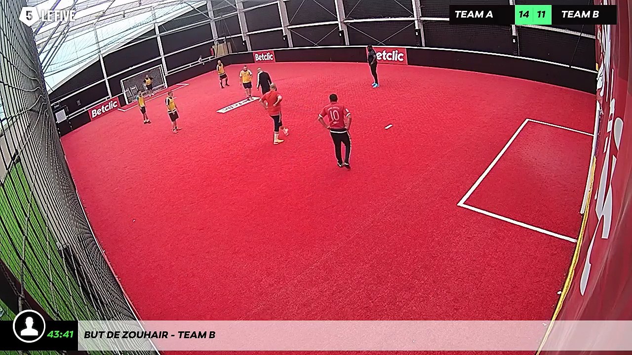 But de Zouhair - Team B