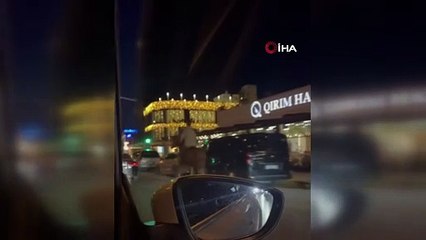 Şehrin göbeğinde dörtnala giden atı gören dönüp bir daha baktı