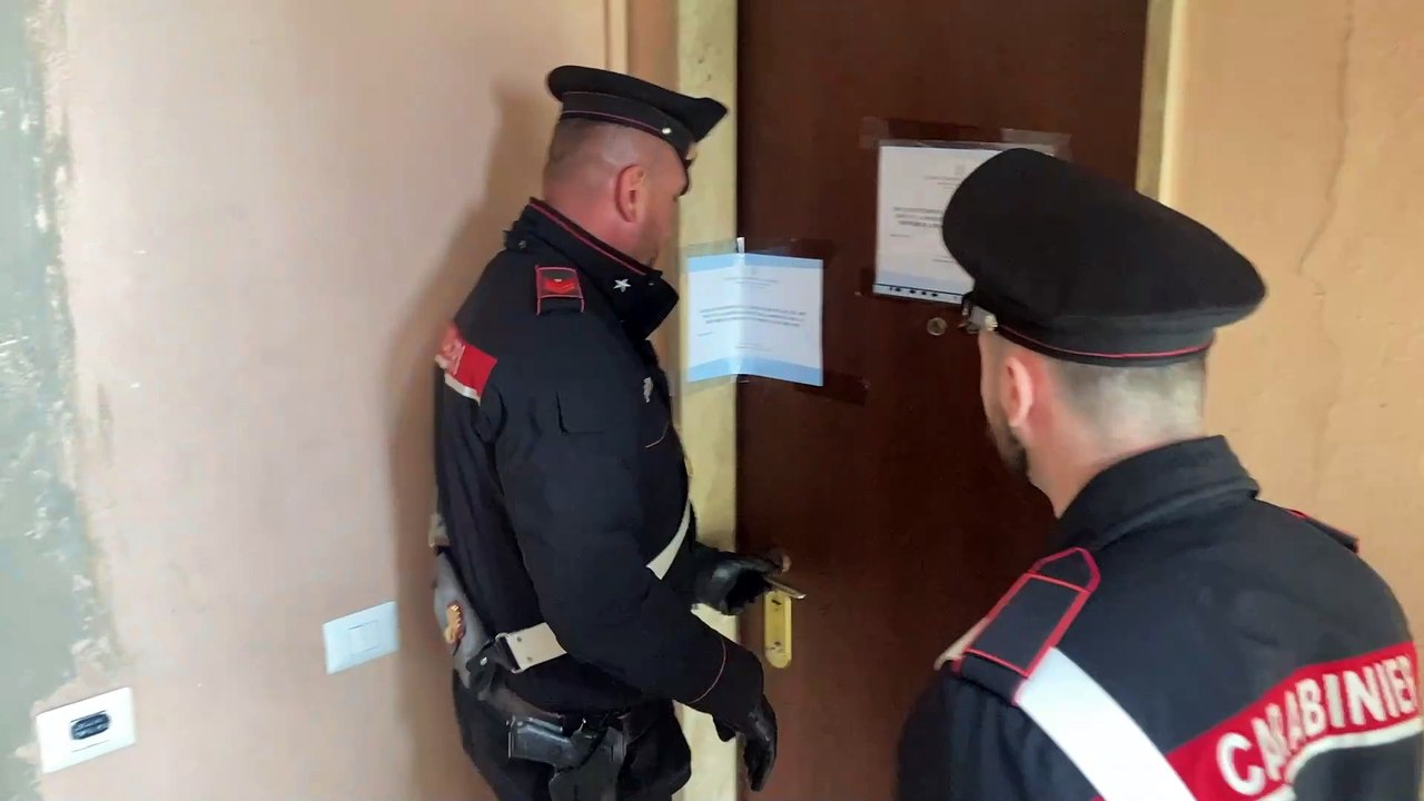 Femminicidio di Settala: i rilievi dei carabinieri sul luogo del delitto