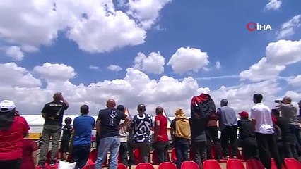 Kapanış töreni izleyenleri hayran bıraktı Türk Yıldızları'ndan KKTC'de görkemli uçuş