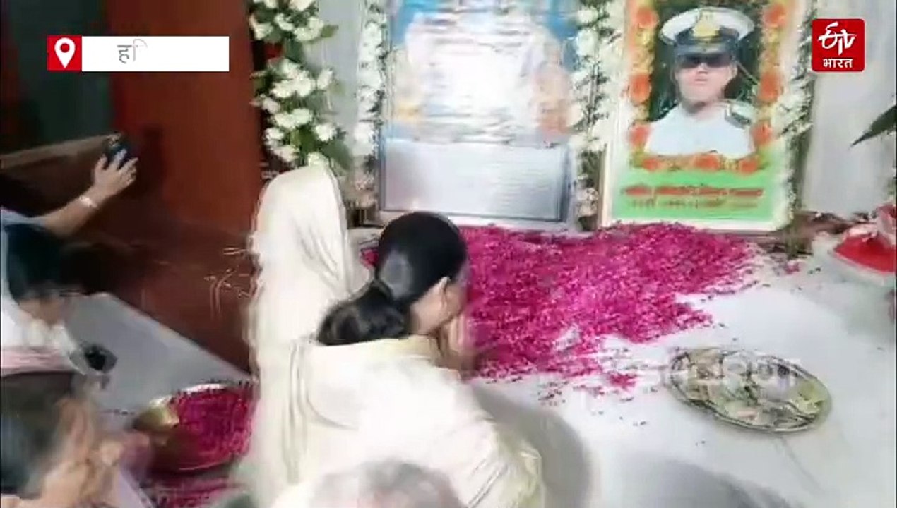 शहीद लेफ्टिनेंट विनय नरवाल की बहन ने भावुक होकर साझा की बचपन की यादें, 'बार-बार देखता था LOC कारगिल फिल्म, कहता था तिरंगे में लिपट कर आऊंगा'