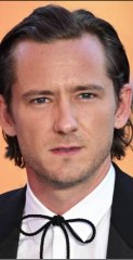 Você sabia que Lewis Pullman interpretou outro personagem chamado Bob? #marvel #topgunmaverick