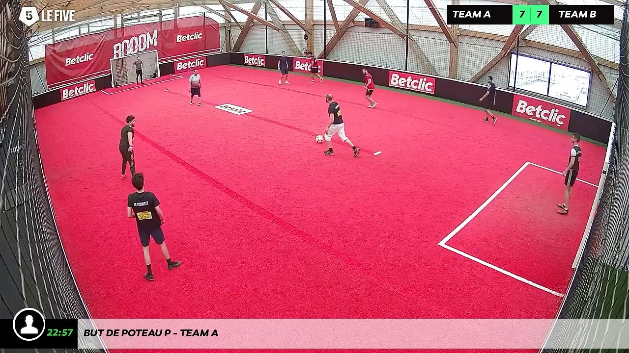But de Poteau P - Team A