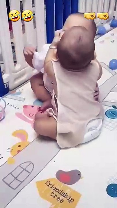 funny babies fighting shorts 🤜🤜 #shorts #short #viral #youtubeshorts #funny #cute #viralvideo