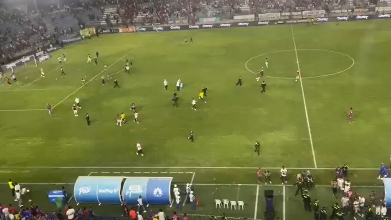 Hinchas del Unión Magdalena invadieron el Sierra Nevada