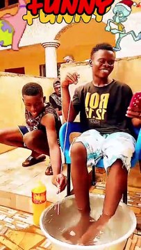 😲😛😜 ग़ज़ब अजब दुनिया... #funny #comedy #shorts #funnyshort #comedyshortsfunny comedy shorts funny short comedy shorts shorts video joke lol laughter memes funnymoments dailymotion suddug funny video comedy videos shorts funny shorts viral