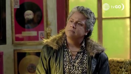 28. Tu Nombre y El Mio (Con Cariño)