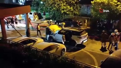 Silivri’de park halindeki araçta yangın paniği