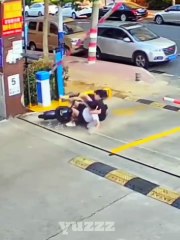 Compilation of funny sounds in Minecraft.