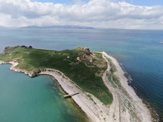 Van Gölü’ndeki dört büyük adadan biri! Keşfetmenin tam zamanı