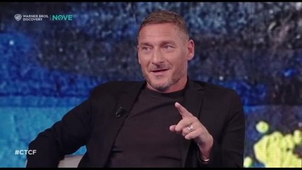 Totti: "Lo squalo alle Maldive? Mi hanno detto 'tanto non mozzicano'"