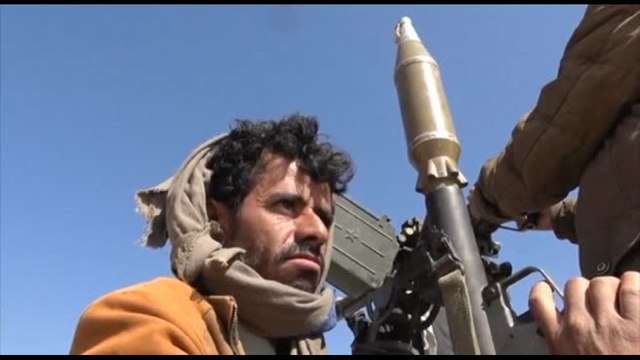 Yemen, Houthi colpiscono aeroporto Tel Aviv e gli Usa attaccano Sanaa