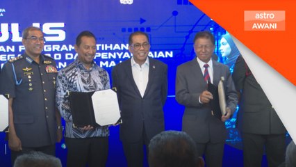 10 ahli MLKN diberi watikah pelantikan