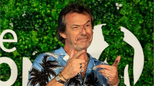 GALA VIDEO - Jean-Luc Reichmann en concurrence avec Cyril Féraud ? Il ne tarit pas d’éloges : “Un garçon qui travaille beaucoup…”