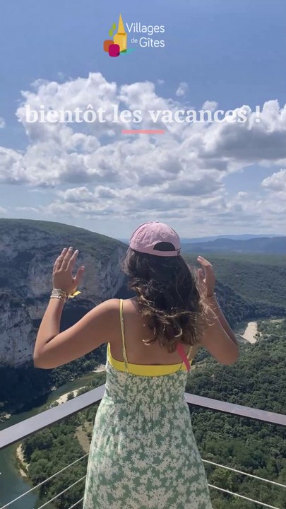 Locations de vacances en France, gîtes avec piscine pour les weekends et vacances de Pâques ou d'été, village de gîtes en famille   #gite #airbnb #france