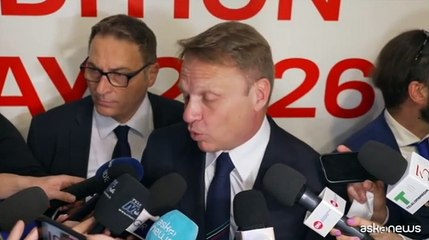 Lollobrigida: "Evitare una guerra commerciale, danneggia chi produce"