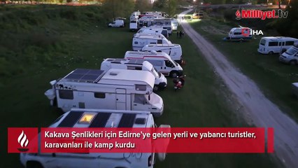 Türkiye'nin dört bir yanından akın ettiler: Erkenden gelip yerimizi kapatalım dedik