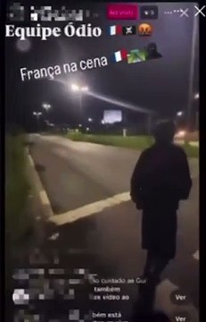 Ladrões armados fazem 'live' durante roubo de moto em Bertioga