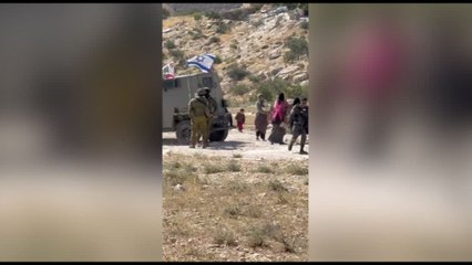 Regista "No Other Land" su X: "ecco come Israele distrugge un villaggio"