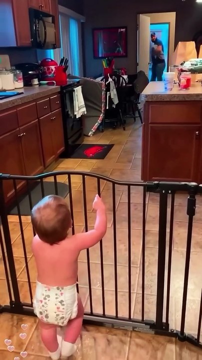 Surprise for daddy 🍼🍼😍