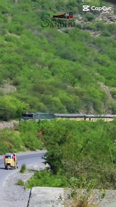 14DN Awami #Train #travelvlog #viral shorts #travelvlog #traintravel #viralshorts #viral #shorts - Rail Fanning With Sandhu (720p, h264)