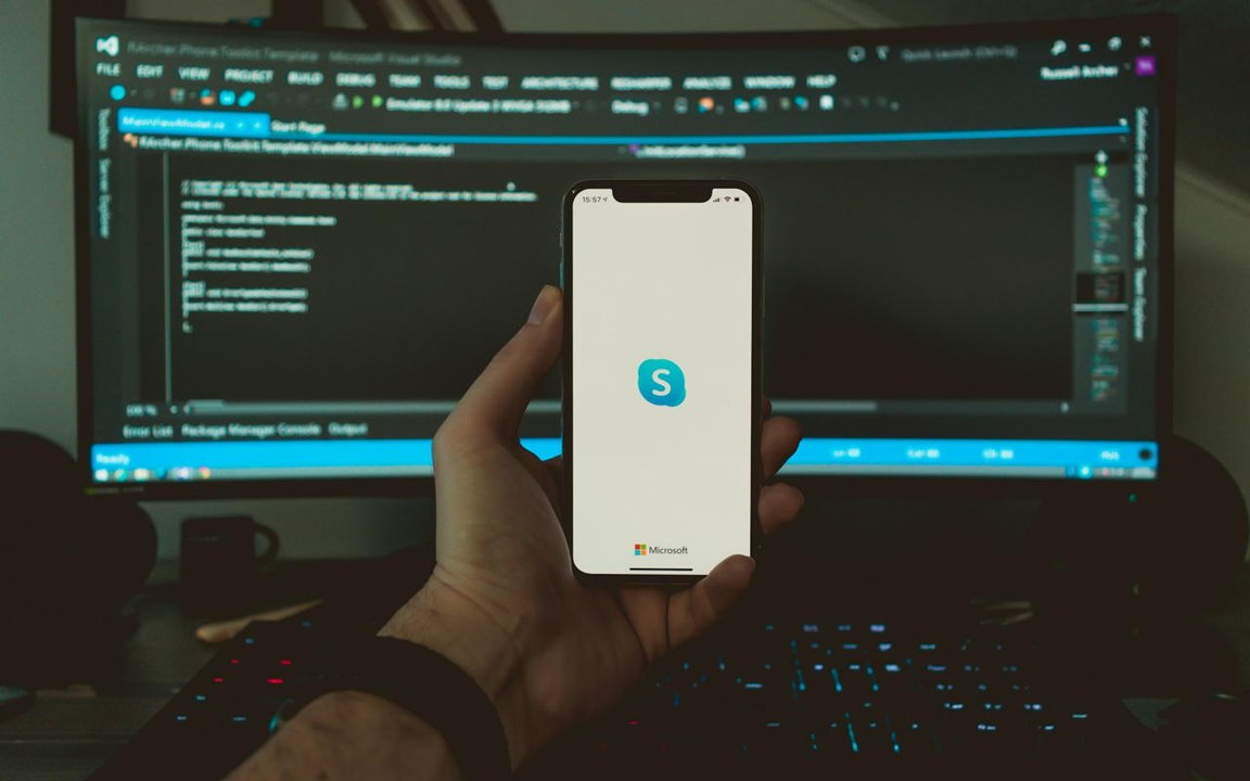 Addio a Skype dopo 22 anni: Microsoft punta su Teams
