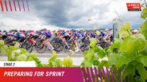 Preparing for sprint - Stage 2 - La Vuelta Femenina 25 by Carrefour.es