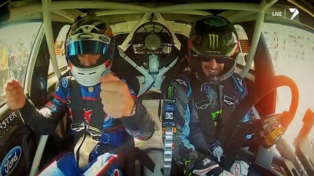 V8 Supercars 2013 - Adelaide - Qualifying 1