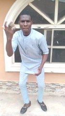 happy Sunday to all my fans thank you for following me on I wish you happy Sunday