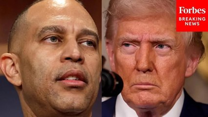 Hakeem Jeffries Asked Point Blank If It's Productive For Democrats To Seek Trump's Impeachment