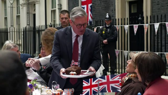 Sir Keir Starmer hosts tea party at Downing Street